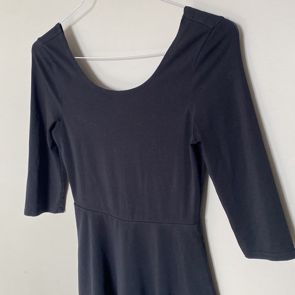 Express ladies black fit and flare skater dress size XS - Picture 2 of 7